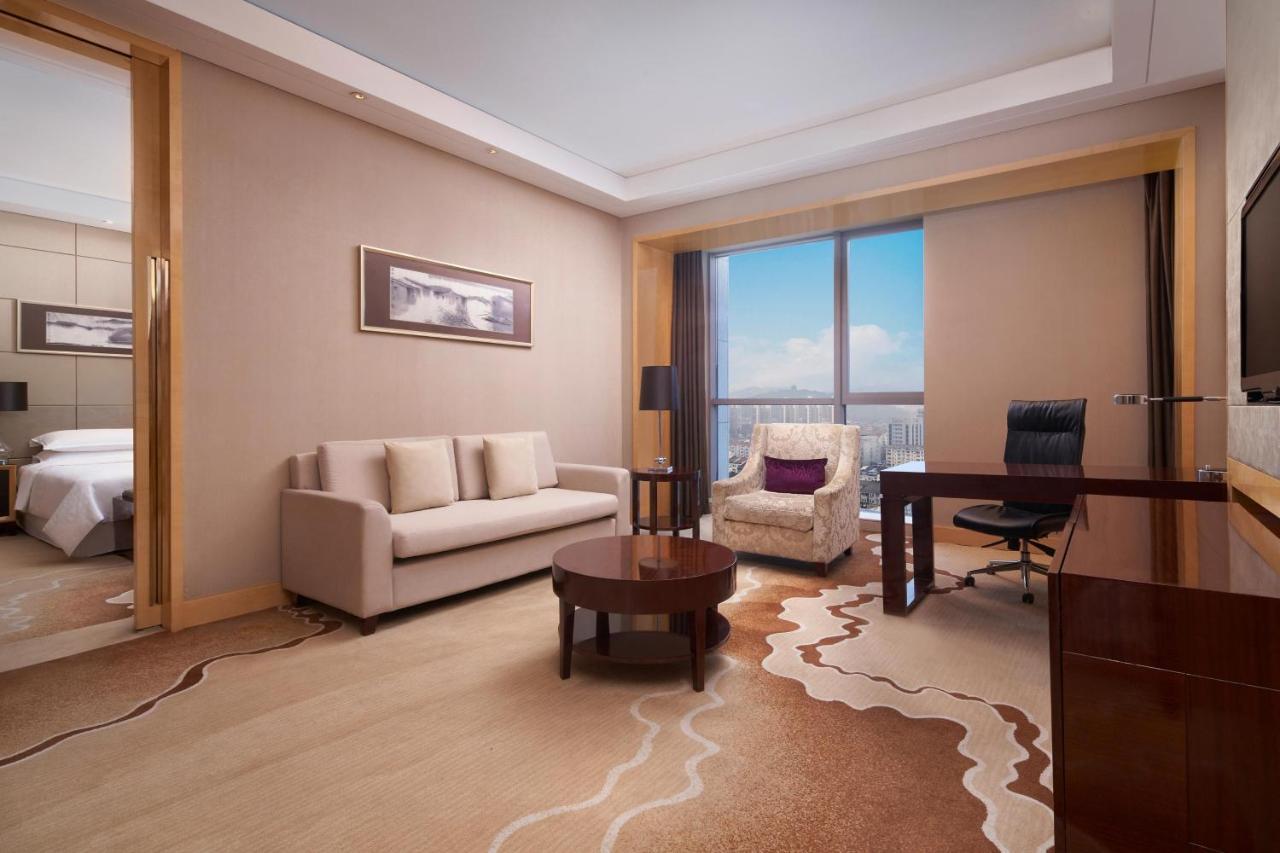 Sheraton Zhenjiang Hotel Esterno foto