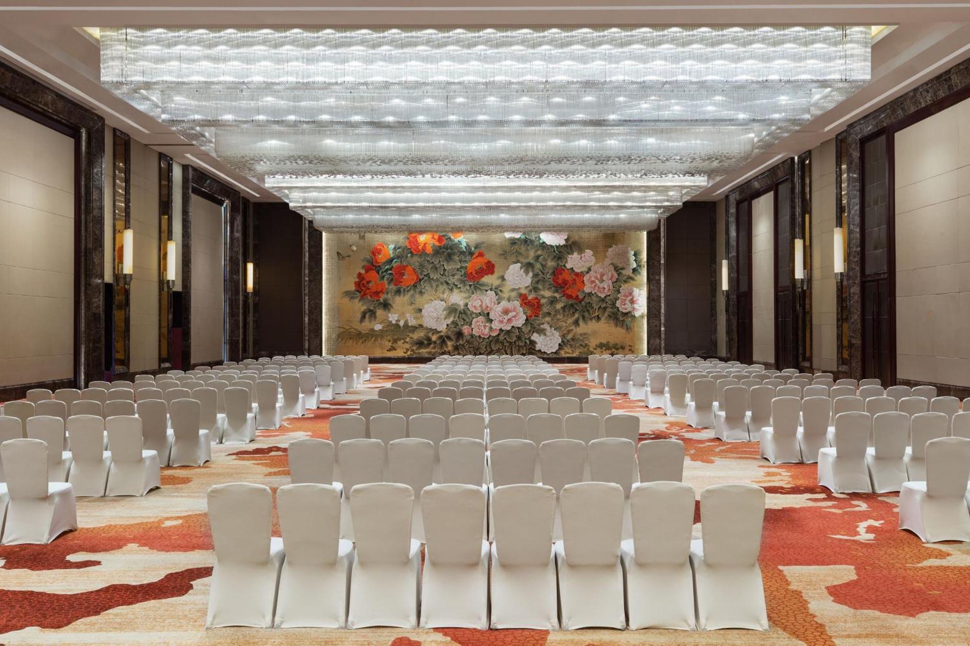 Sheraton Zhenjiang Hotel Esterno foto