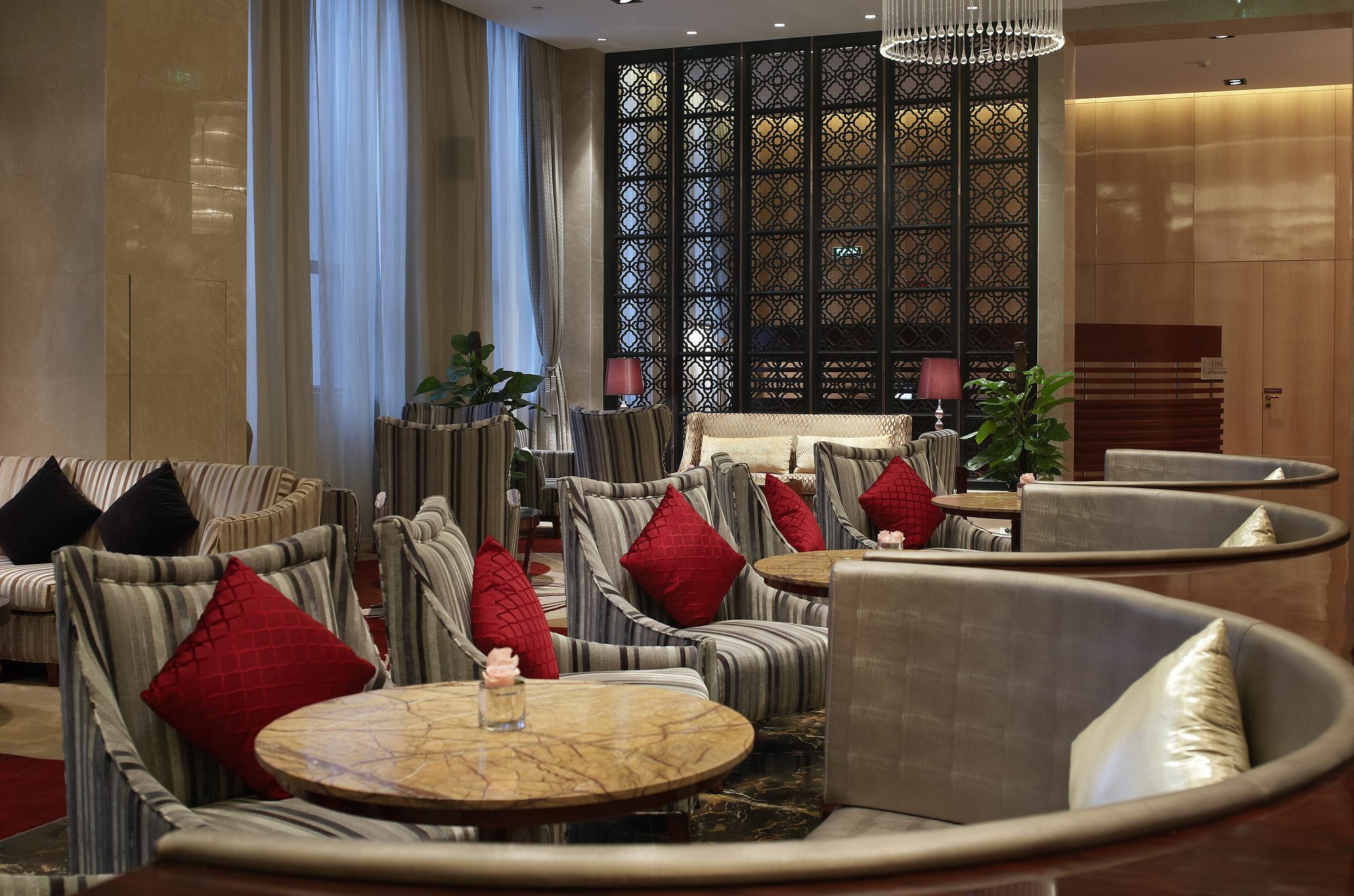 Sheraton Zhenjiang Hotel Esterno foto